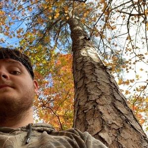 Meet your Posher, Zachary